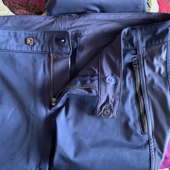 Lululemon Here To There Pant - Picture 9 of 11